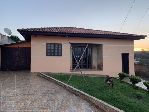 <strong>Casa Usada para Venda em Ponta Grossa, Chapada, 3 dorm</strong>