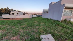 <strong>Terreno em Condomínio para Venda em Ponta Grossa, Contorno</strong>