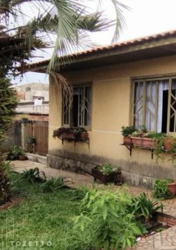 <strong>Casa em Oficinas</strong>