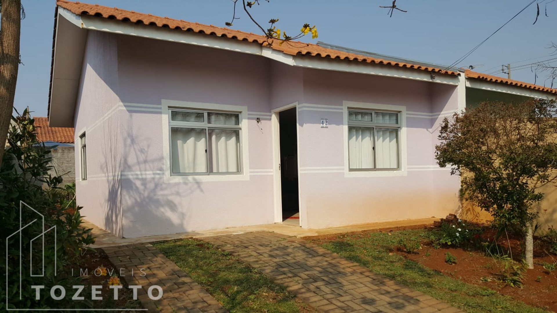 Casa Semi Mobiliada à Venda No Condomínio Bellas Em Uvaranas