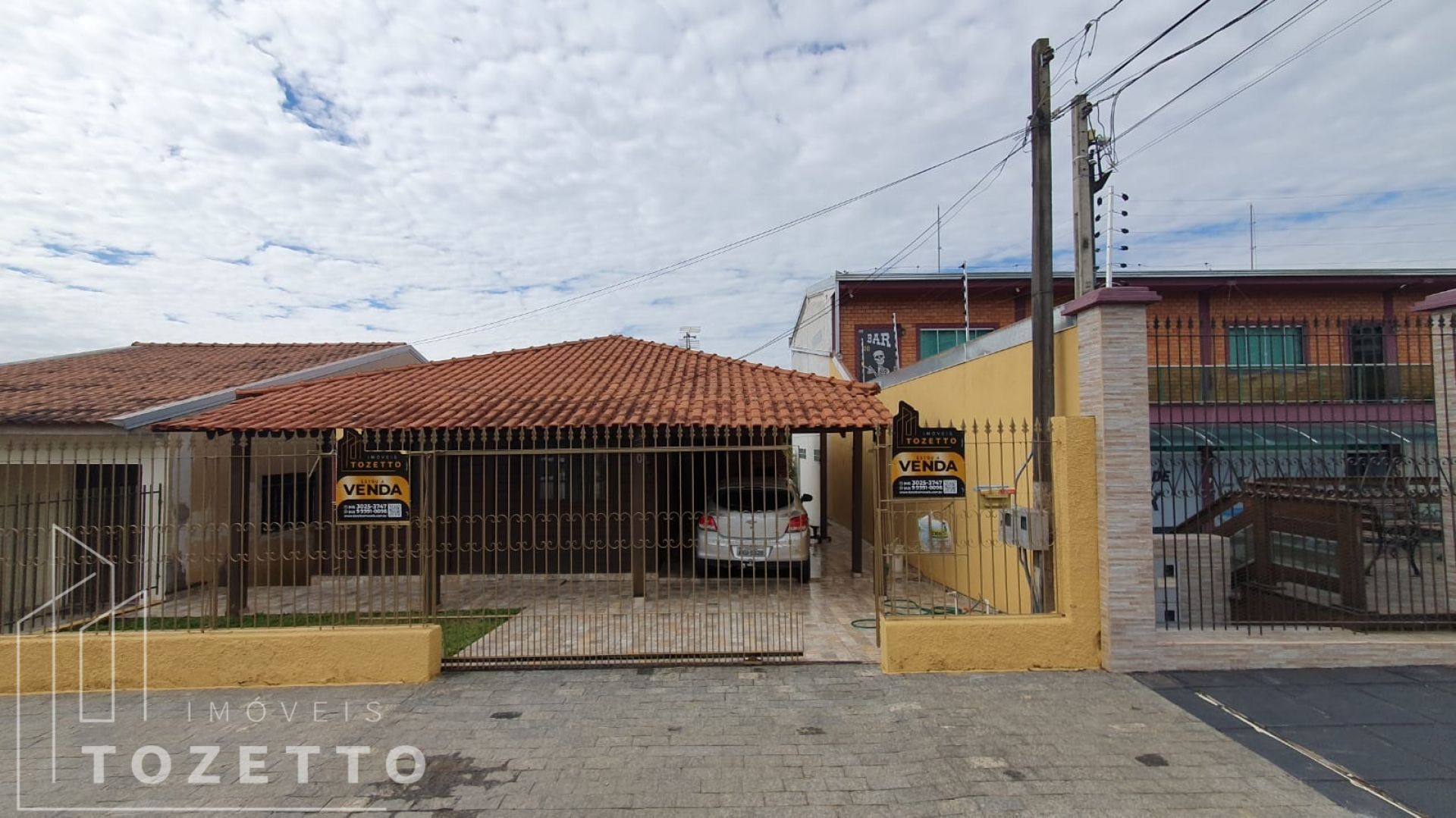 <strong>CASA COLONIAL NO BAIRRO NOVA RUSSIA</strong>