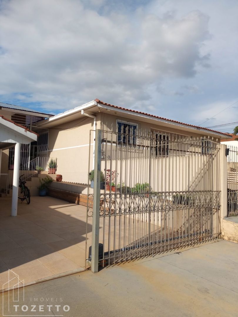 <strong>RESIDÊNCIA COM 2 SUÍTES NO CHAPADA</strong>