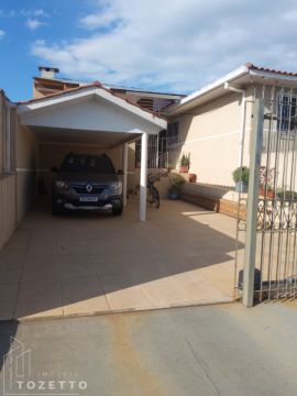 <strong>RESIDÊNCIA COM 2 SUÍTES NO CHAPADA</strong>