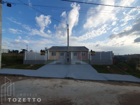 ótima Casa No Colônia Dona Luiza