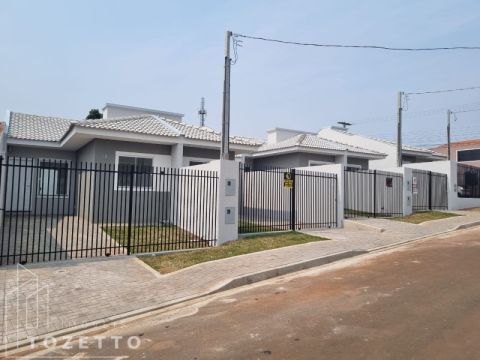 Foto Imóvel - Excelentes Casas Conjugadas Em Uvaranas