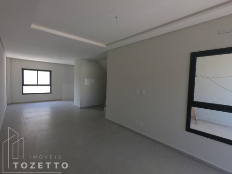 Excelente Triplex No órfãs- Unidade De Meio