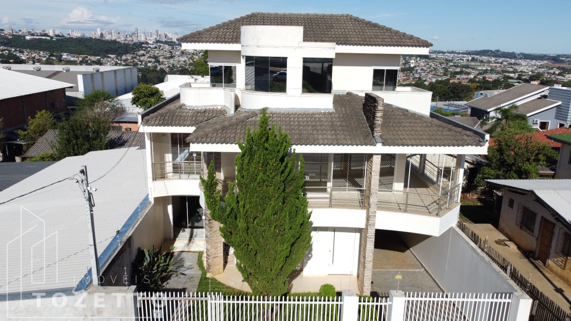 <strong>Triplex Espaçoso e Versátil -Santa Paula</strong>