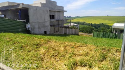 <strong>Terreno no Condomínio Terras Alphaville</strong>