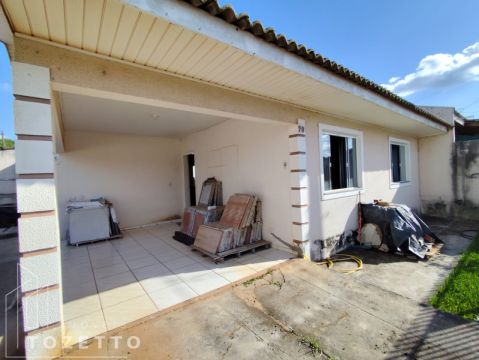 Casa De Esquina Em Localização Privilegiada