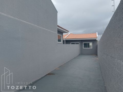 <strong>Casas de Fundos com entrada individual</strong>