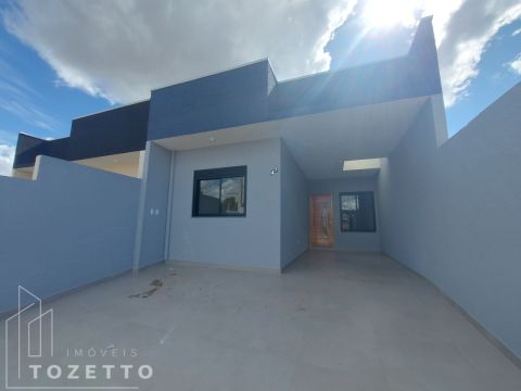 <strong>Belíssima residência à venda na Vila Vicentina em Uvaranas</strong>