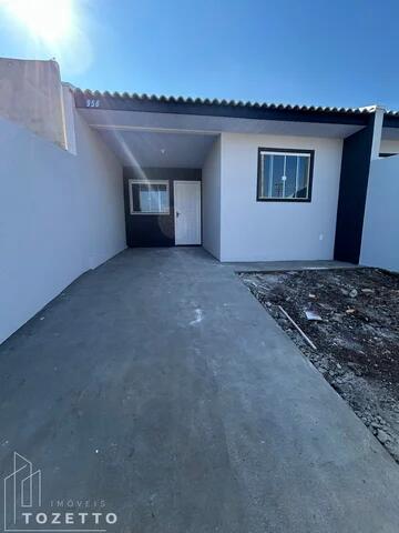 Foto Imóvel - Casa De Canto Com Garagem Coberta!