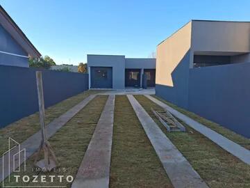 Foto Imóvel - Casas De Fundos Com 2 Quartos No Vila Cipa !