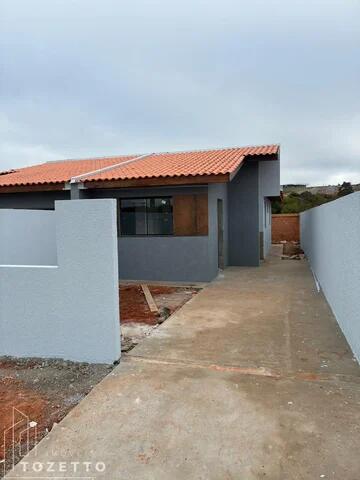 Foto Imóvel - Casa Com Passagem Lateral No Parque Das Palmeiras