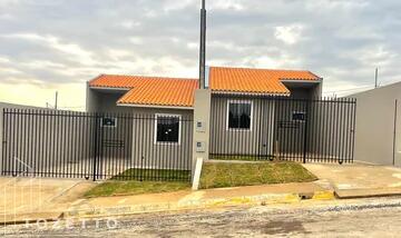 Foto Imóvel - Casa Com Amplo Terreno No Jardim Royal