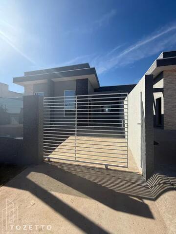 Foto Imóvel - Casa 3 Quartos Sendo 1 Suíte ! Dona Marly