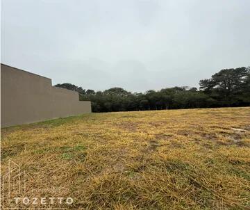Foto Imóvel - Terreno Plano à Venda No Bosque Mistral No Jardim Carvalho