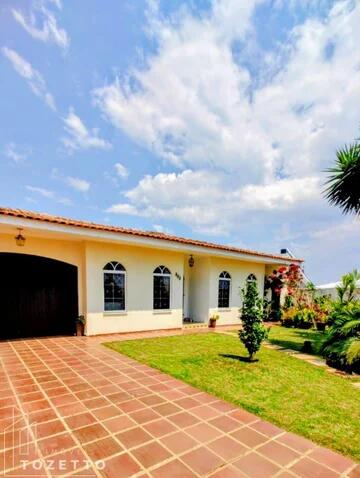 Foto Imóvel - O Lar Perfeito Para Quem Valoriza Espaço!