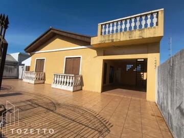 Foto Imóvel - Casa Completa Em Uvaranas . 5 Quartos, Suíte, Churrasqueira E Canil