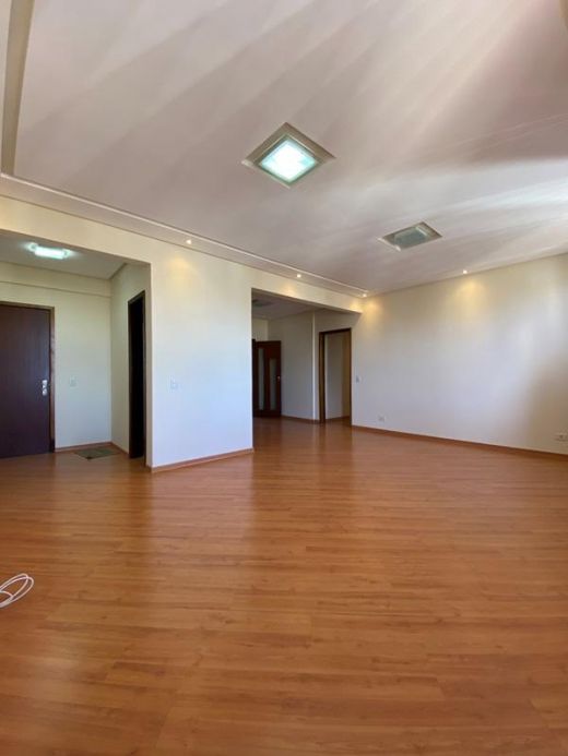 Apartamento Para Venda Em Ponta Grossa, Centro, 3 Dormitório