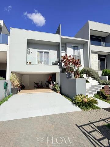 Foto Imóvel - Casa Moderna Com 3 Suítes E Piscina No Villa Toscana