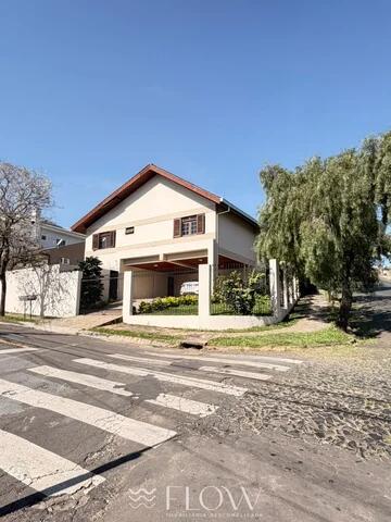 Foto Imóvel - Casa Com 3 Suítes E Amplo Quintal Na Vila Estrela