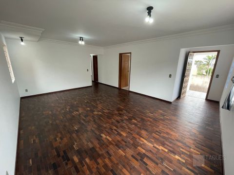 Sobrado Comercial à Venda No Jardim Carvalho