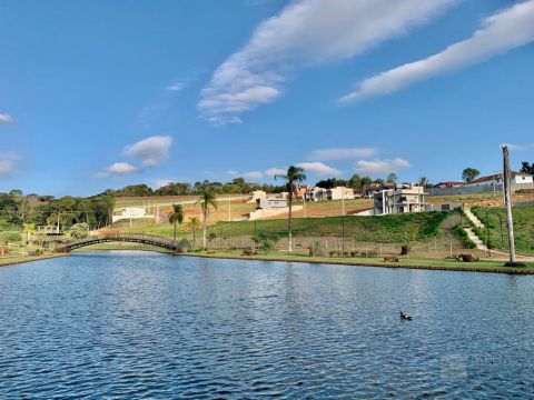 Terreno à Venda Condomínio Vale Dos Vinhedos