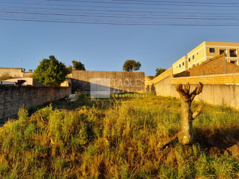 Terreno à Venda - Parque Auto Estrada