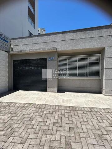 Foto Imóvel - Casa Comercial Para Clinica / Toda Mobiliada