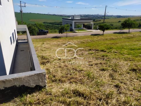 Terreno á Venda - Condomínio Terras Alphaville