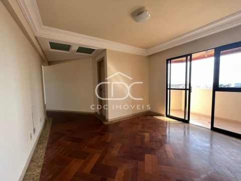 Apartamento á Venda - Edifício Madrid