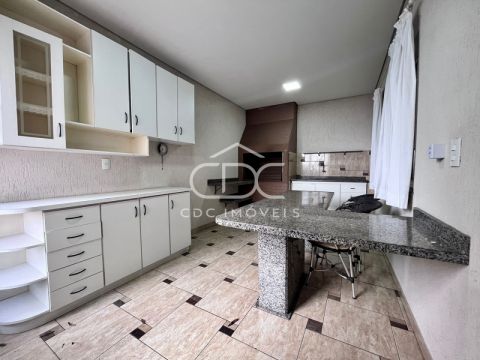 ótima Casa Para Locação E Venda No Centro