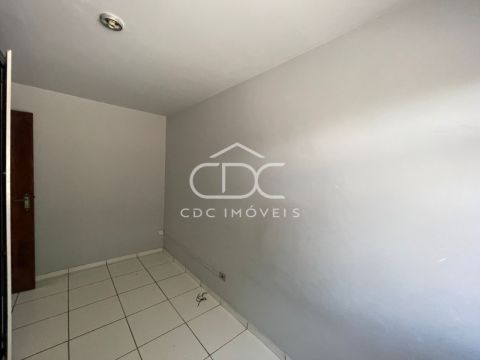 Apartamento á Venda - Jardim Carvalho