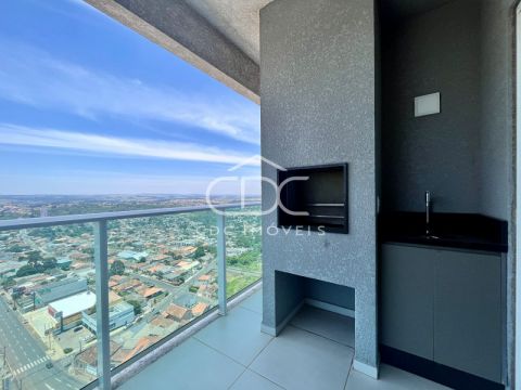 Excelente Apartamento Semimobiliado No Oasis Palace