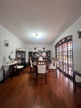 Excelente Casa Em Condomínio Fechado No Jardim Carvalho