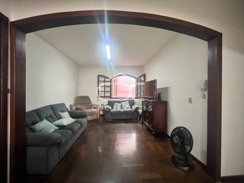 Excelente Casa Em Condomínio Fechado No Jardim Carvalho