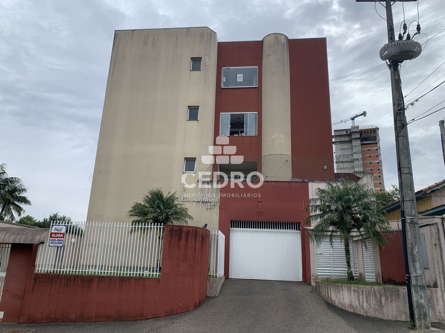 Apartamento De 2 Quartos, Sendo 1 Suíte, Em Oficinas