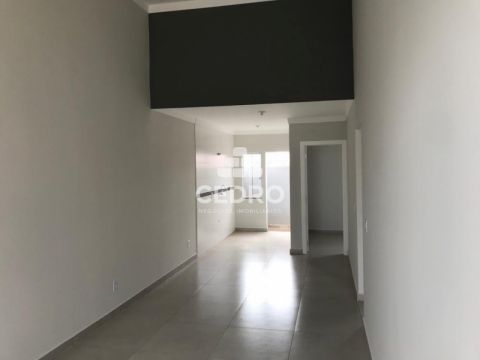 Casa Com 3 Quartos No Cará-cará