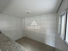 <strong>Sobrado com 3 quartos, sendo 1 suíte, no Jardim Carvalho</strong>