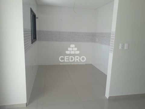 <strong>Sobrado com 3 quartos, sendo 1 suíte, no Jardim Carvalho</strong>