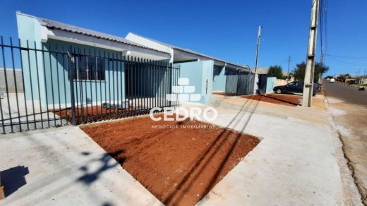 Casa Com 2 Quartos No Cará-cará