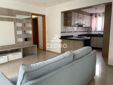 Apartamento Com 3 Quartos, Sendo 1 Suíte, Na Vila Estrela