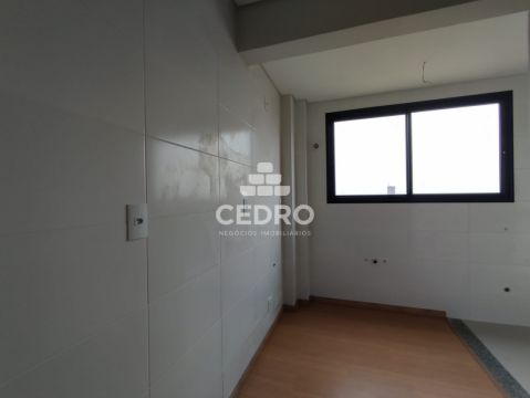 Apartamento Com 3 Quartos, Sendo 1 Suíte, No Jardim Carvalho