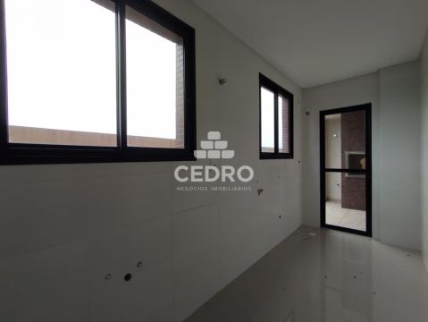 Apartamento Com 3 Quartos, Sendo 1 Suíte, No Jardim Carvalho