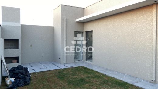 Casa Com 3 Quartos, Sendo 1 Suíte, No Le Parc