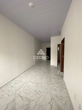 Casa Com 2 Quartos No Cará Cará