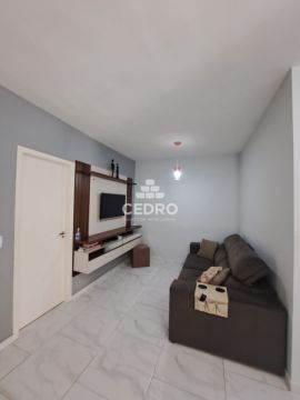 Casa Com 2 Quartos No Cará-cará