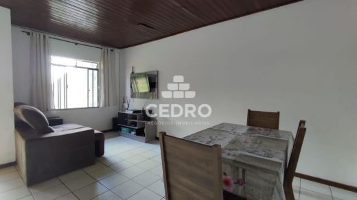 Casa Com 2 Quartos No Bairro Neves