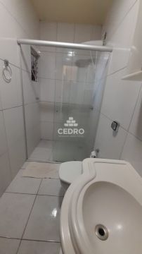 Casa Com 5 Quartos No Total, Sendo 1 Suíte, Em Uvaranas